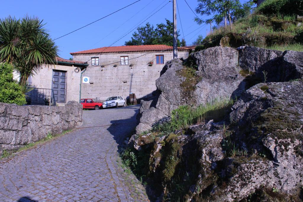 Casa Das Bonecas Vieira do Minho Exterior photo